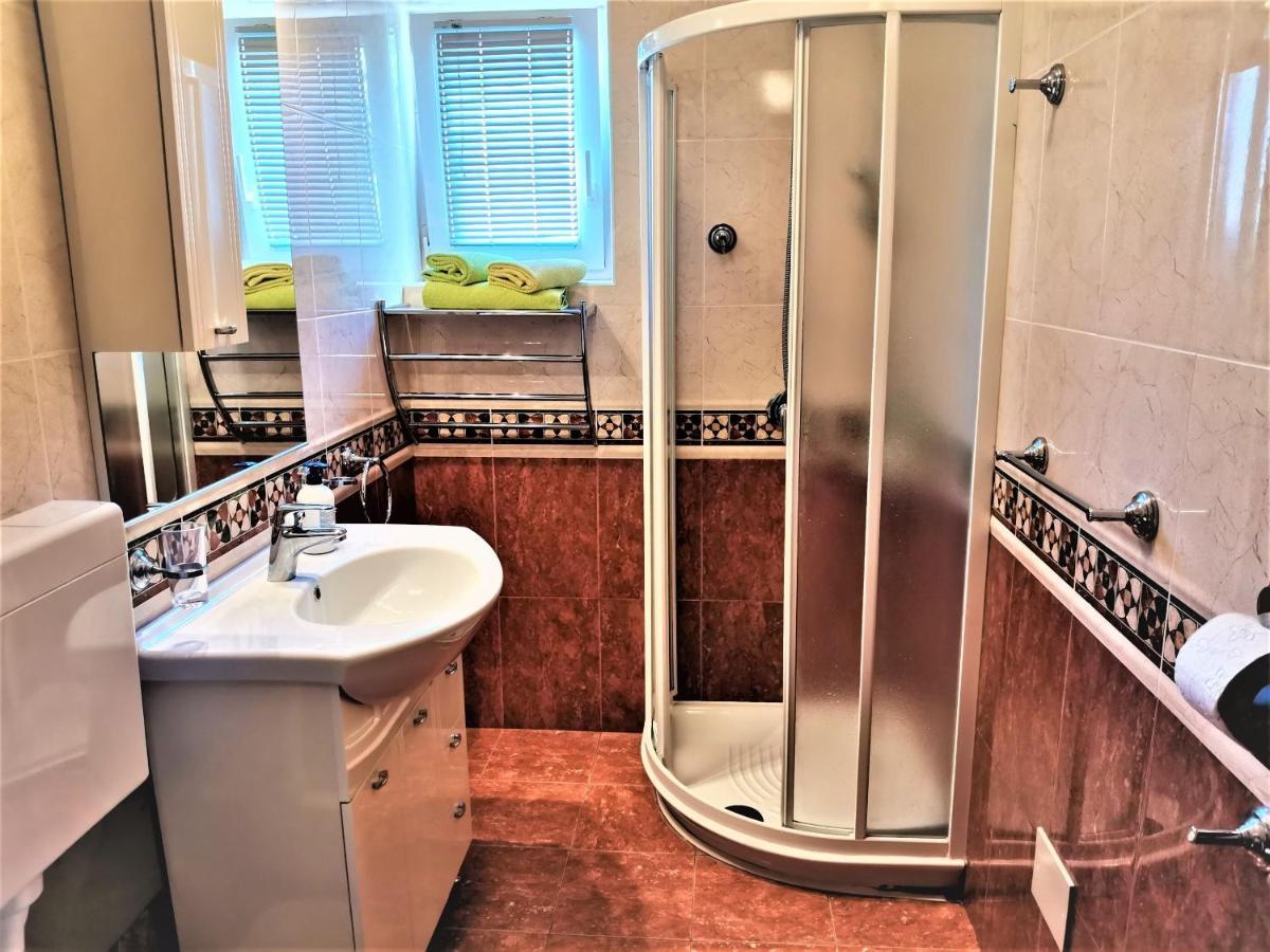 Apartment Venci ボル エクステリア 写真